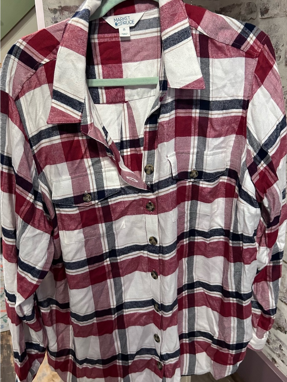 Market & Spruce Red Plaid Button-Up Women’s Shirt